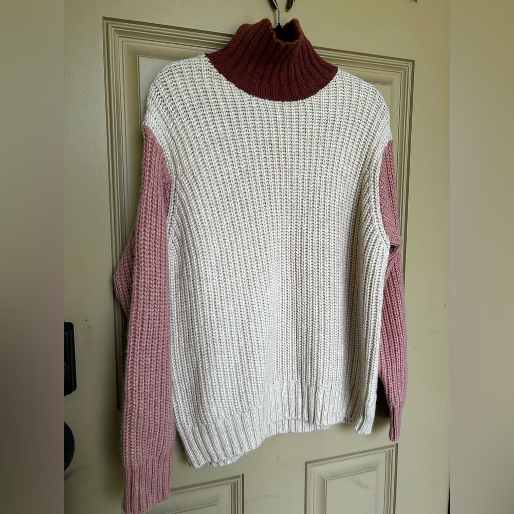 Color Block sweater - Picture 2 of 6